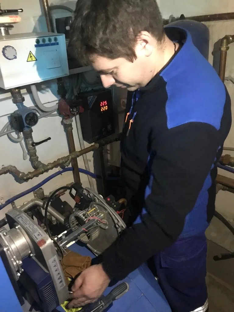 Трудовые будни — Обслуживание котельного оборудования — миниатюра 3