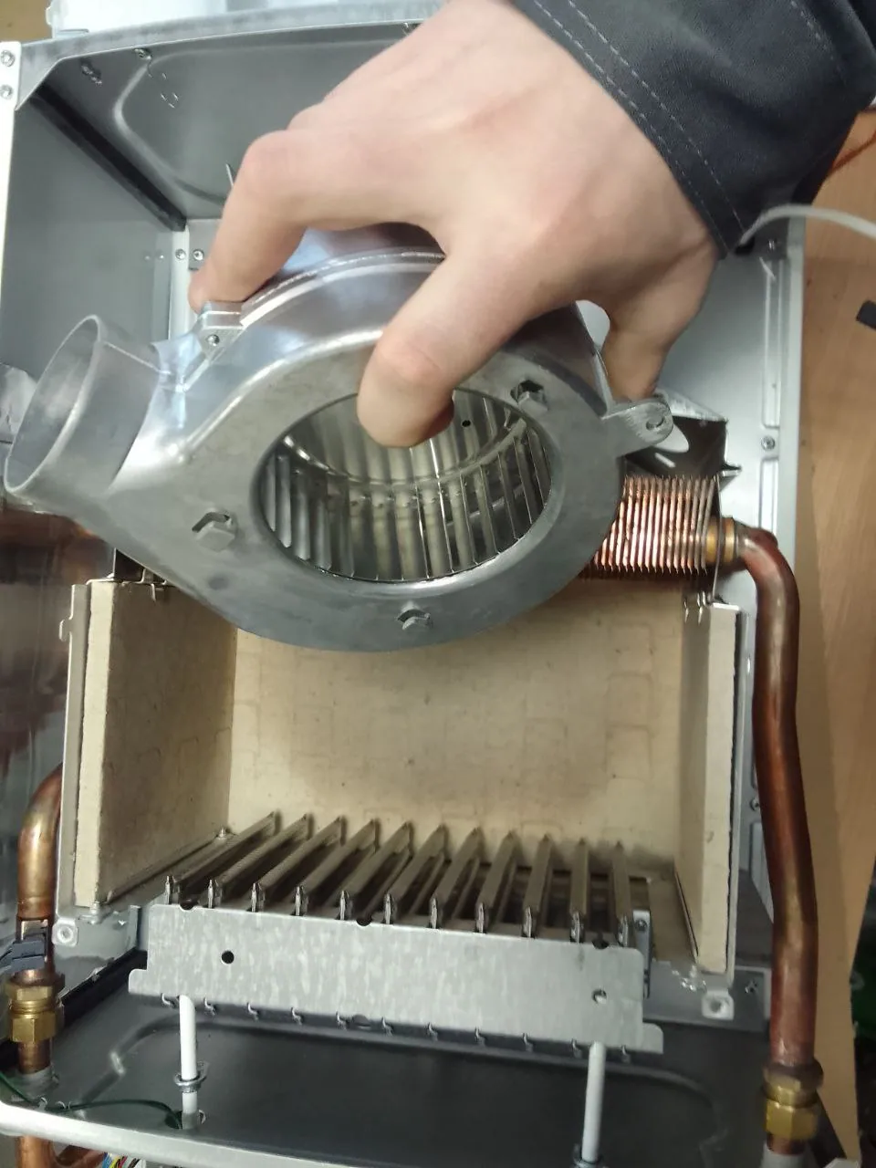 Трудовые будни — монтаж и обслуживание — миниатюра 11